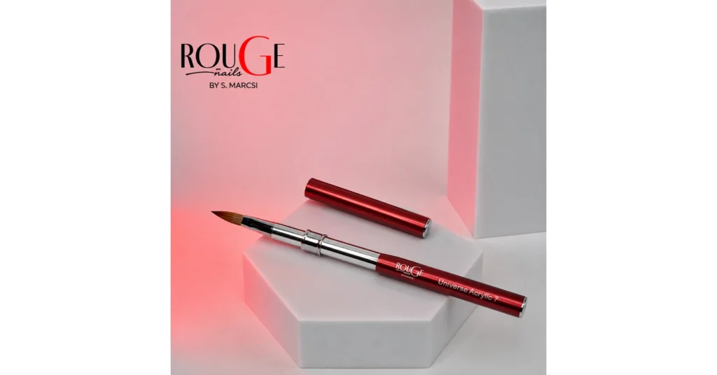 Universe Acrylic No. 7 Brush